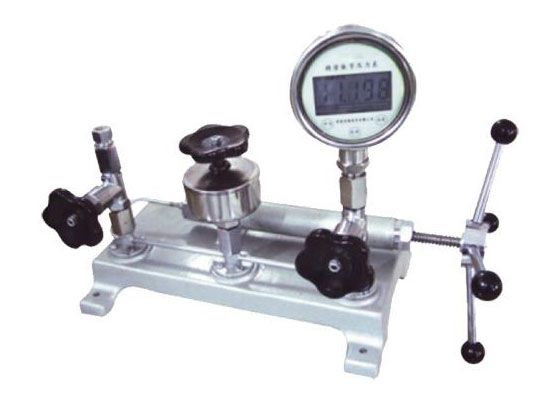 Manual Pressure Source/Pressure Pump Series